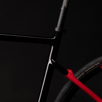kolo GARDA HY Disc+105 Di2 2x12+NDR28 black red